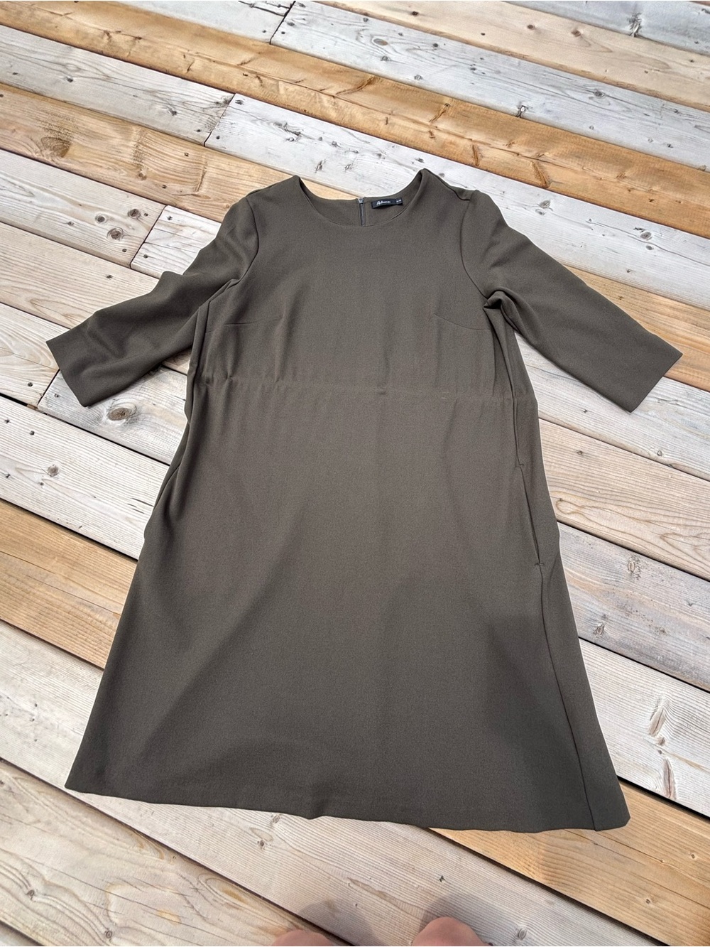 Olive Midi Dress with Three-Quarter Sleeves size xl - Picture 2 of 8